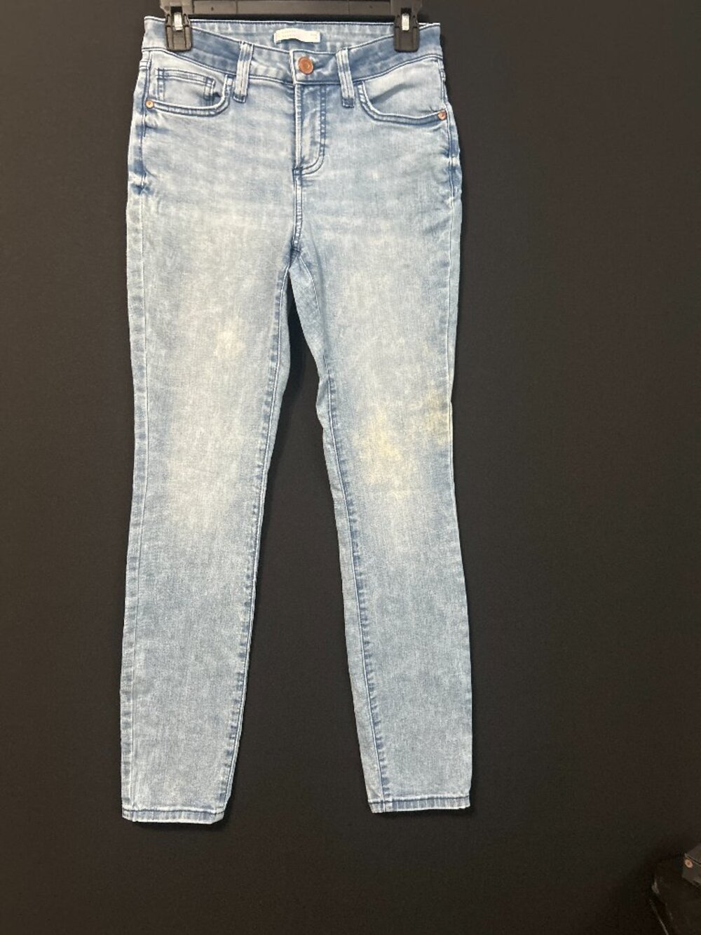 LAUREN CONRAD LIGHT WASH HIGH RISE SKINNY JEANS